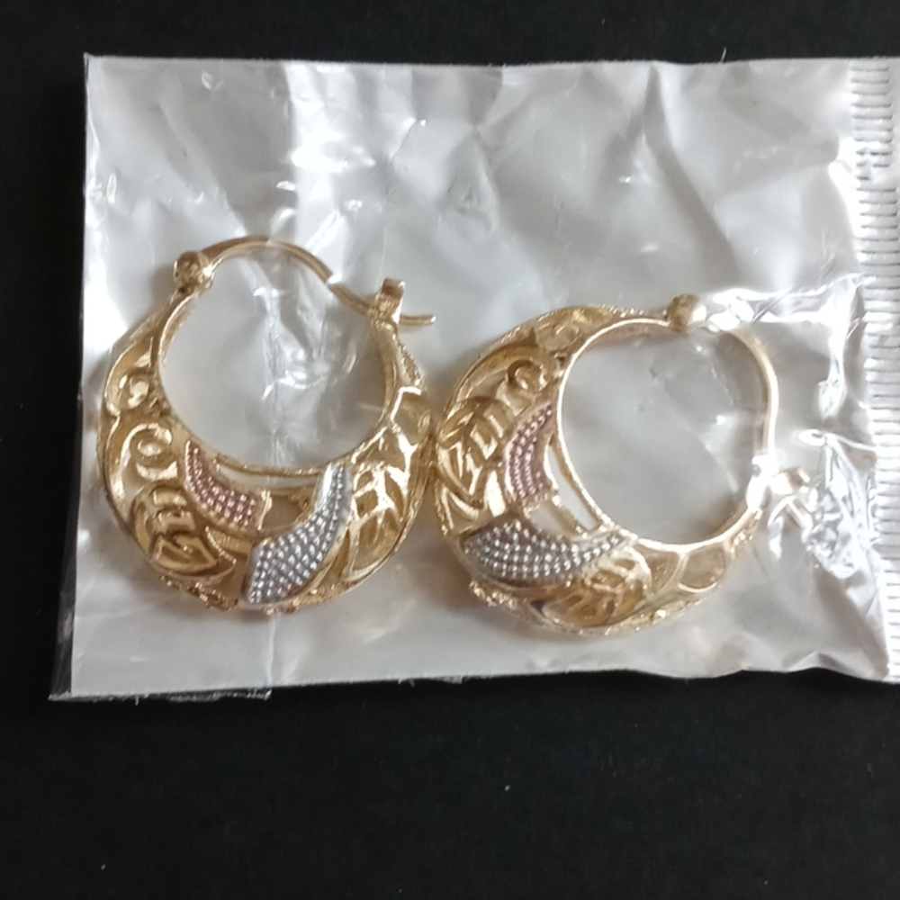 Laminated Gold